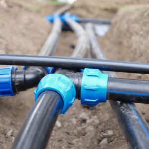 outdoor plumbing pipes